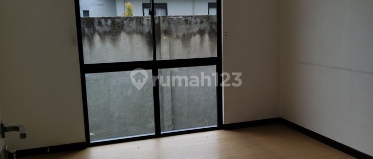 Ready To Move In! Rumah Super Cozy! Kota Baru Parahyangan! Kamandaka 1