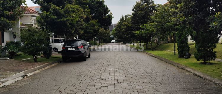 Rumah Kota Baru Parahyangan Ini Menanti Pemilik Baru! Luas Nyaman Maksimal! 1