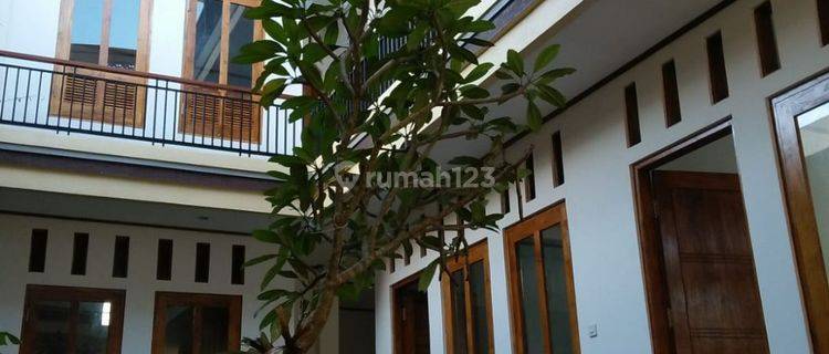 Rumah 3 Lantai Sekar Tunjung Gatsu Timur Bali 1