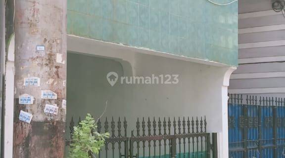 DISAWAKAN RUMAH 2 LANTAI PUSAT JAKARTA 1