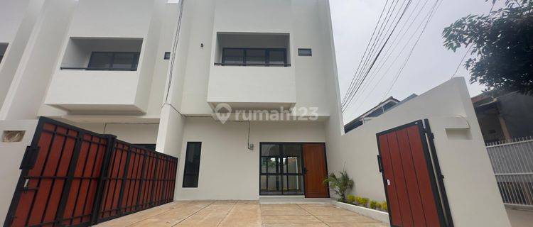 Siap Huni Lt.112 M2 Gratis Biaya2 Hanya 5 Menit Toll Jor Jatiasih 1