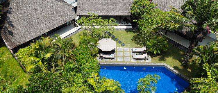 Timeless Elegant 4 Bedrooms Villa In Umalas 1