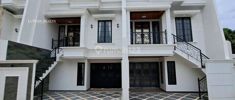 Rumah 3 Lantai Cilandak Dekat Transmart 1
