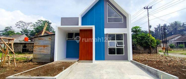 Rumah Cantik Modern Dengan View Pegunungan 1