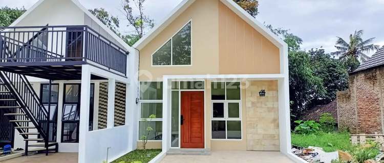 Rumah Cantik dengan Fasilitas terbaik & Lokasi Super Strategis 1