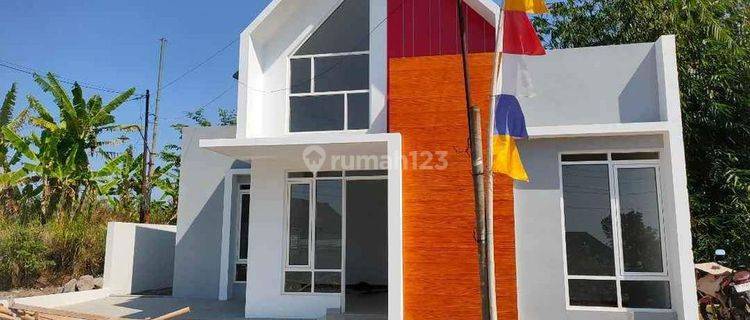 Rumah Cantik Exclusive Lokasi Strategis di Kota Salatiga 1