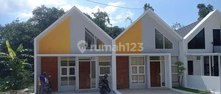 Rumah Premium Harga Terjangkau di Lokasi yang sangat strategis  1