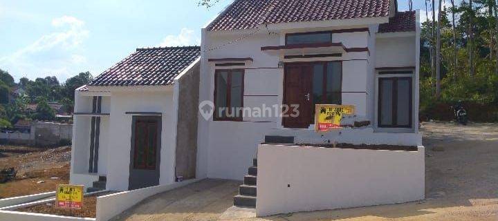 Rumah Ready Stok Dekat Exsit Tol Cileunyi 1