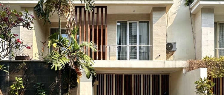 Nice House Inside a Cluster in Kemang, South Jakarta 1