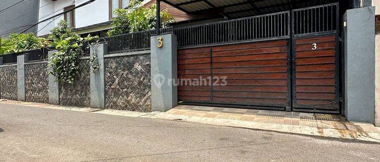 Rumah Siap Huni Akses 2 Mobil di Tebet Utara,Jakarta Selatan 1