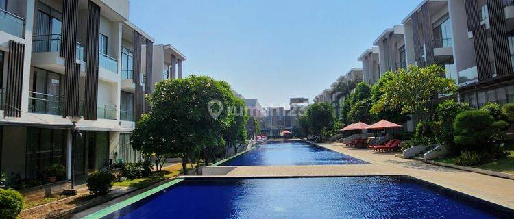 Rumah View Laut double decker di Seafront Ancol Jakarta Utara 1