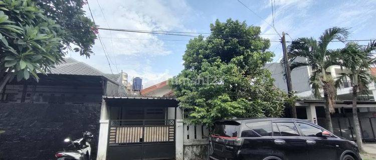 Rumah Secondary Dalam Komplek Di Pondok Bambu Jakarta  Timur 1