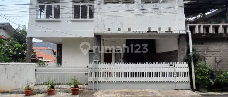 Rumah dalam komplek strategis  di Cipinang Jaya,Jakarta Timur 1
