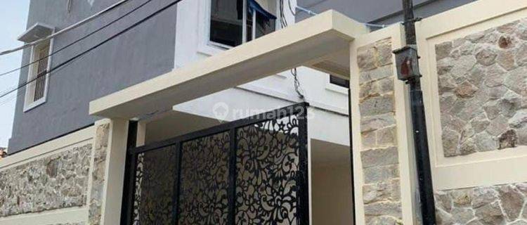 Rumah Townhouse Suap Huni Di Percetakan Negara,jakarta Pusat 1