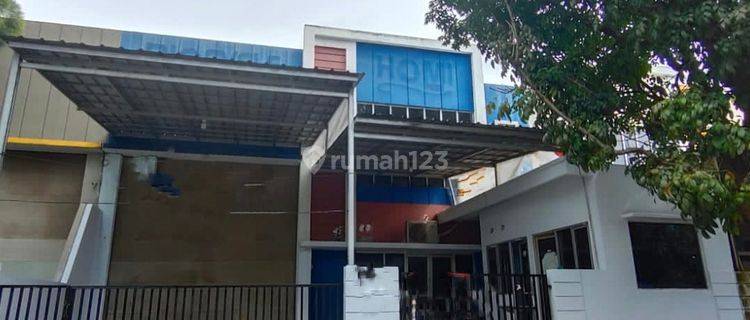 Gudang taman tekno BSD kawasan pergudangan luas 12 x 45 m= 540 m, ada pos satpam didepan, ada ruang kantor 1