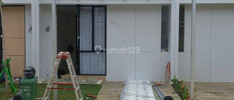 Rumah baru murah di Cendana parc lippo karawaci 2 Lantai luas 5 x 12 m kt 2 km 1 +1 powder room, ada ac, kitchen set, gorden, kanopi 1