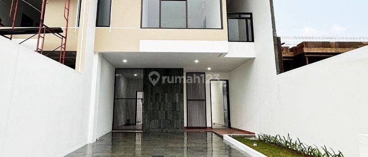 Rumah Mewah Tanah150m Dlm Komplek Elite Modern Golf Dkt Jakarta 1