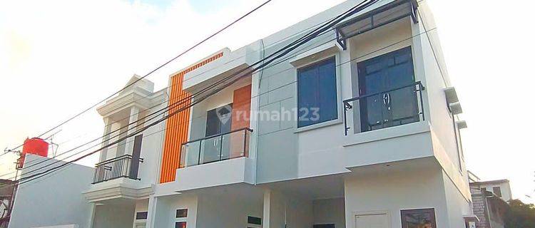 Di Jual Rumah Mewah di Cempaka Putih dekat YARSI bisa KPR 1