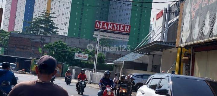 Di  jual Rumah Mewah 3 kamar dekat mall Green Pramuka 1