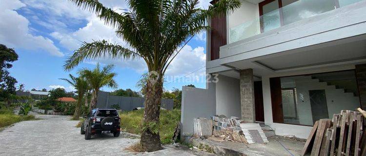 Villa 3 Kamar Dekat Pantai Kedungu 1