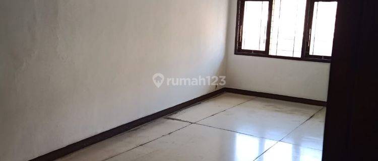 Disewakan Ruko Strategis di Kebonjati Sayap Pasir Kaliki 1