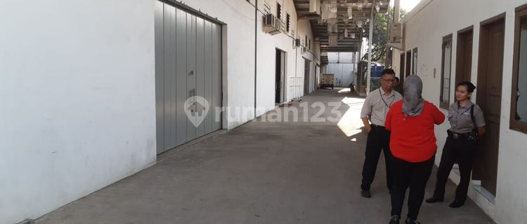 Dijual Banting Harga Jauh Dibawah Pasar!Pabrik dan Gudang di Margahayu Selatan 1