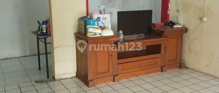 Affordable House in Kopo Permai 1