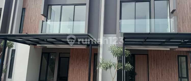 Free Biaya Notaris, Rumah, 2 Lantai, Siap Huni 1