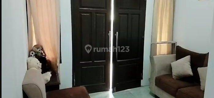 Rumah Bagus Dekat Stasiun Sudimara 1