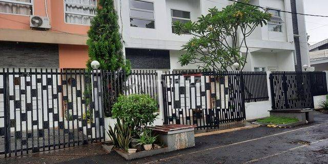 Cinere Megapolitan Dlm Kompl S Huni Lt 147 Lb250 Kt3+1 Km4+1 Setiap Kt Ada Kmnya 1