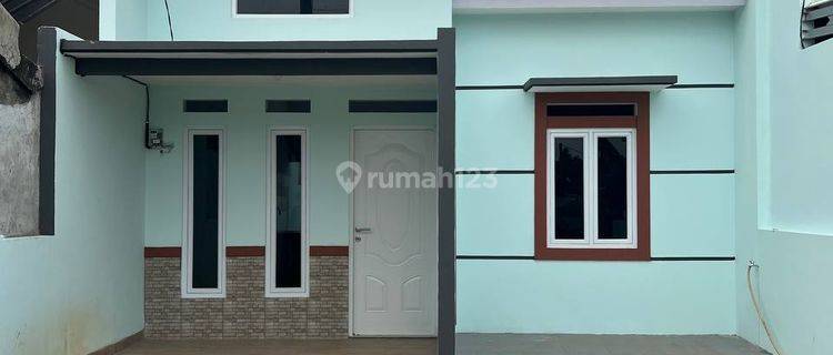 Rumah Minimalis Nyaman Strategis Dekat Pintu Tol Desari 1