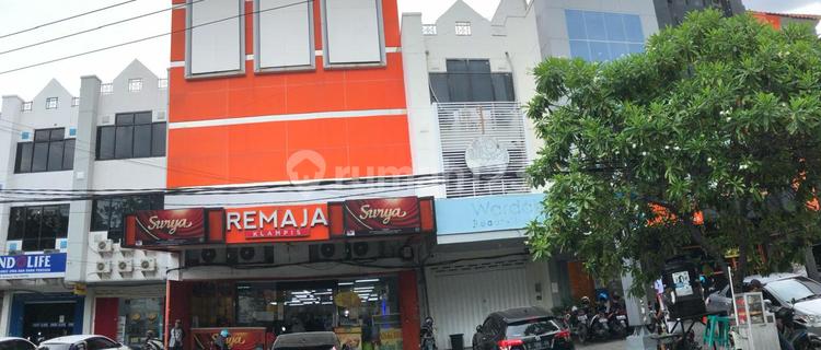 Klampis Jaya Shop House Area 80m2 (4.7x17) 3 Floors Facing Main Road 1