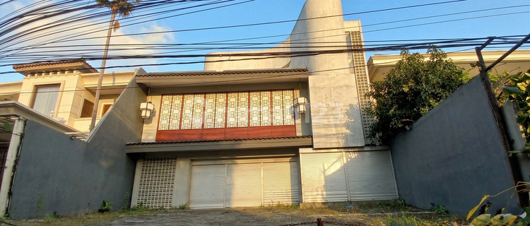 Rumah Strategis, Cocok Usaha Daerah Semarang Selatan-11240 1