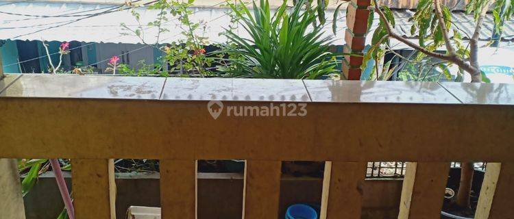 Rumah Hunian di perum 1 karawaci 1