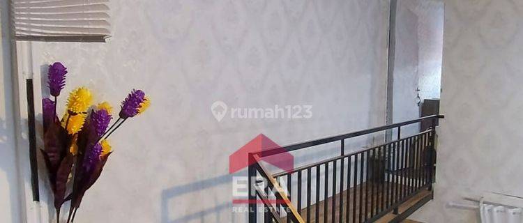 Dijual Rumah 2 Lantai di Cikampek, Harga Nego Aja  1