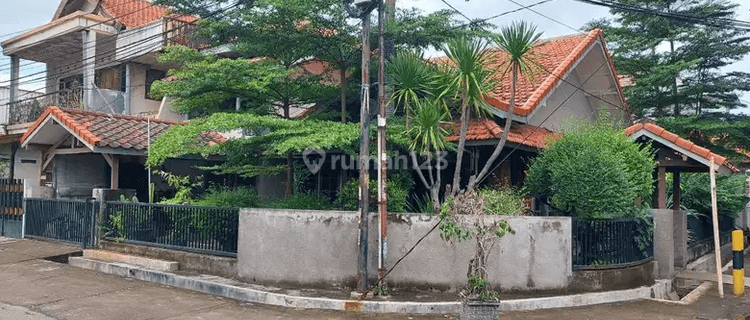 Rumah Siap Huni di Jalan Pucang Sawit  1