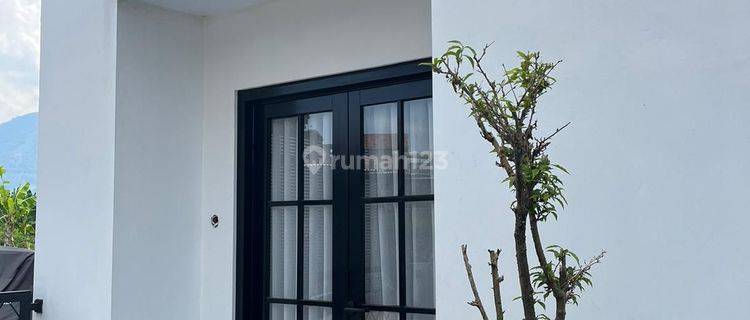 Rumah Minimalis Rasa Villa di Samarang Tarogong Garut 1