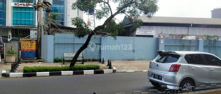 Disewakan Gudang Jalan Utama Jl Arteri Panjang 1100m2  1