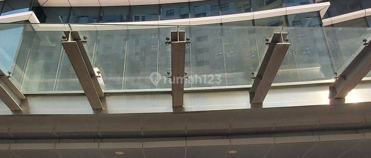 Gedung baru di Landmark , pluit, jakarta utara, bare condition, lokasi strategis, terdiri dari 11 lantai, parkir luas, dekat mall, rumah sakit dan pusat bisnis di jakarta utara 1