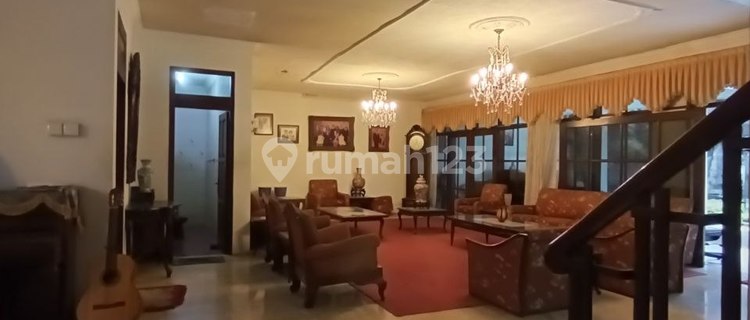 Lxmmt 0018 Dijual Rumah Mewah Siap Huni Area Menteng Jakarta Pusat 1