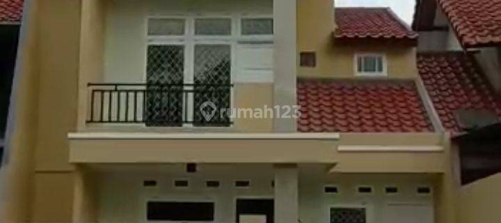 Dijual rumah 2 lt di Banjar Wijaya 1
