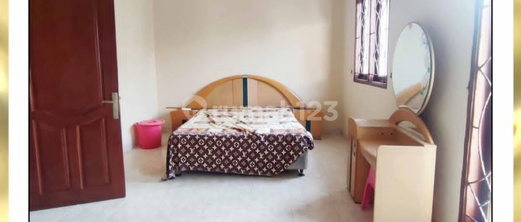 For Rent: Nice 2-Story House, in Citra Harden 3 1