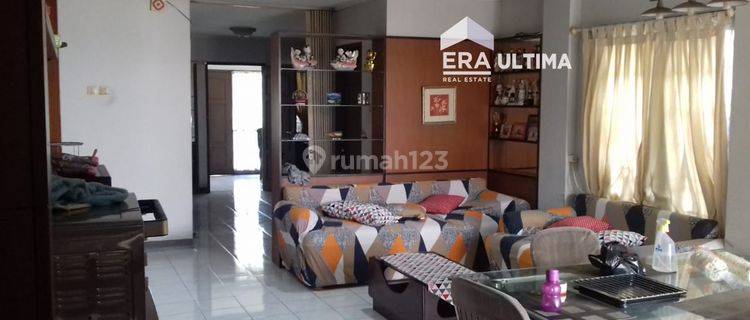 Rumah 3 Lantai Bagus SHM di Sayap Jendral Sudirman, Bandung 1