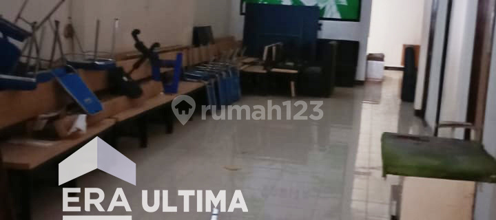 Ready-to-Use Shophouse in a Strategic Location in Ternate 1