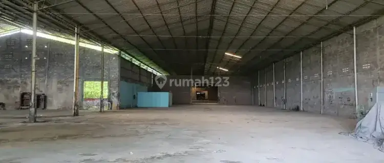 Disewakan Gudang Lokasi Telukan Sukoharjo 1