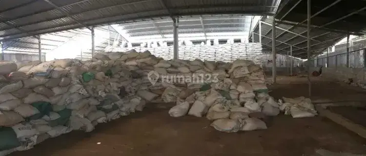 Di Take Over Pabrik Aktif Pupuk Sukoharjo 1