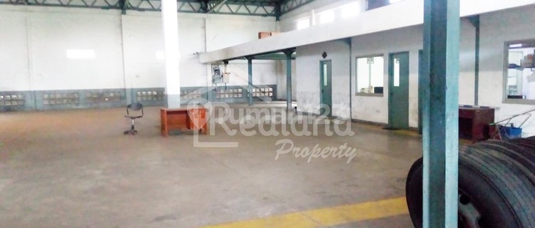 Warehouse in Raya Mangkang, Semarang Si Tt 6109 1