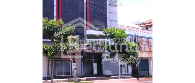 Shop House at MT Haryono, Semarang (No. 8136S) 1