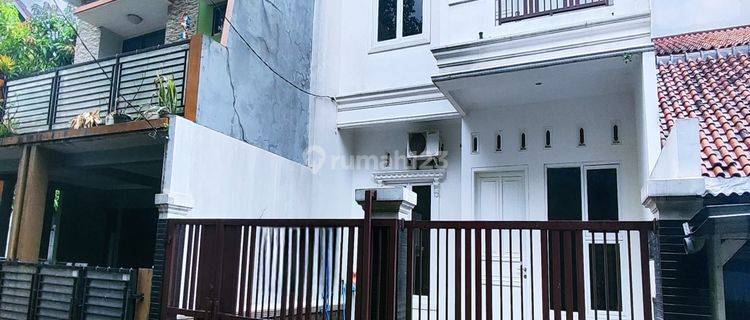 rumah bagus dan murah Furnished SHM - Sertifikat Hak Milik di jatiwaringin, Jatiwaringin 1