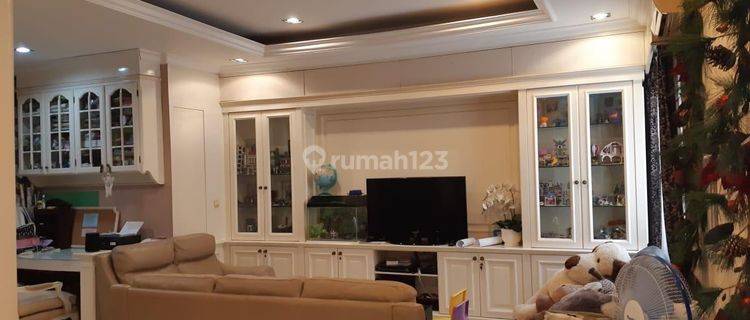 Rumah 2 Lantai Bagus Semi Furnished SHM di Pluit Samudera Town House, Jakarta Utara 1